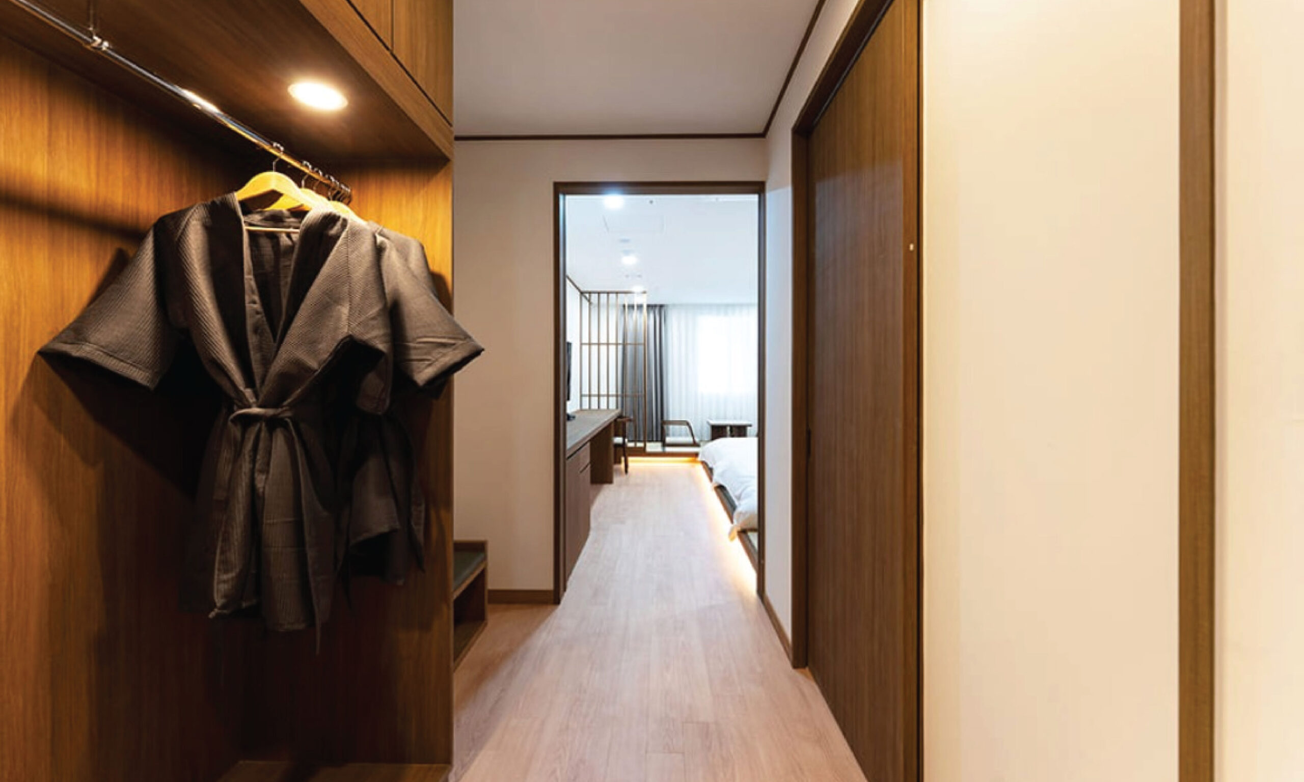 ROOM c-70