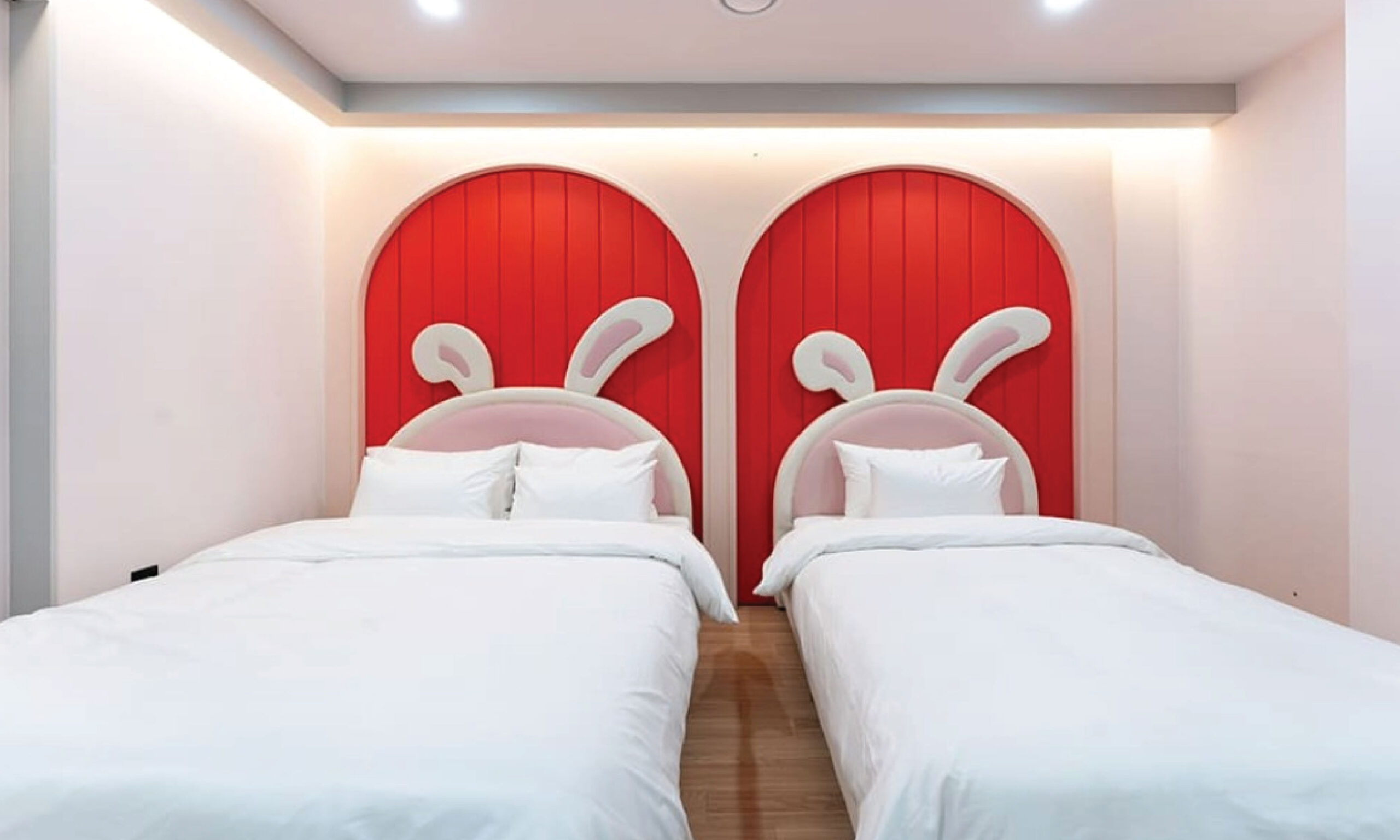 ROOM f-67