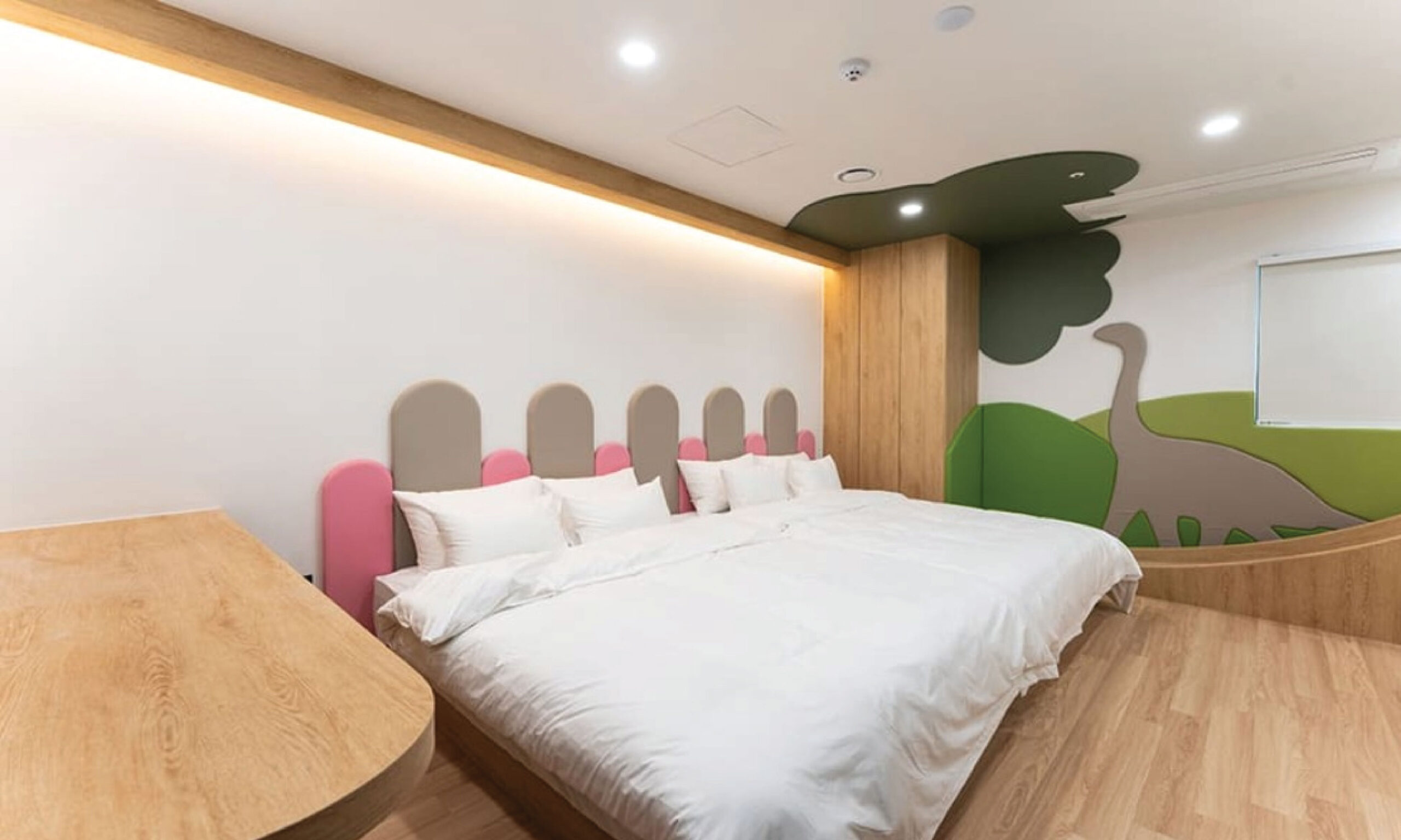 ROOM g-67