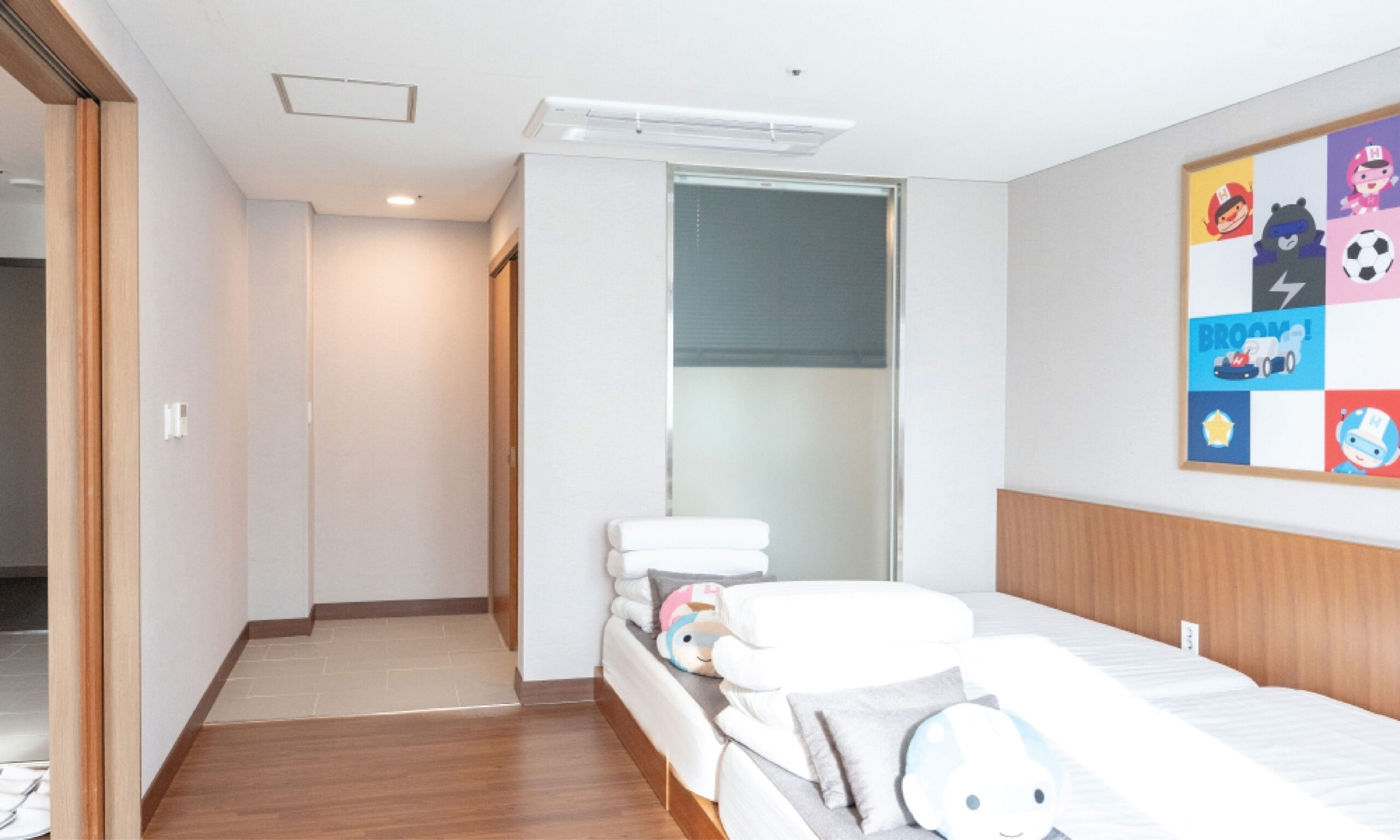 ROOM p-69